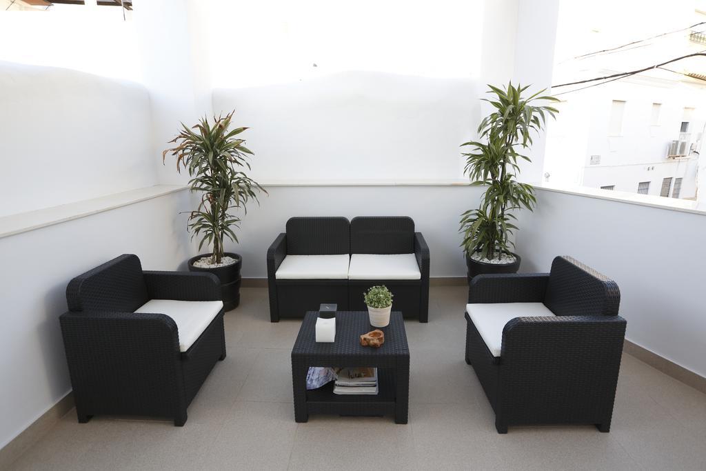 La Pasajera Hostal Boutique Кониль-де-ла-Фронтера Экстерьер фото