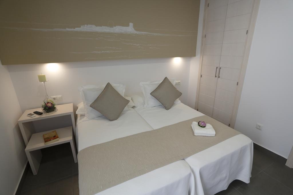La Pasajera Hostal Boutique Кониль-де-ла-Фронтера Номер фото
