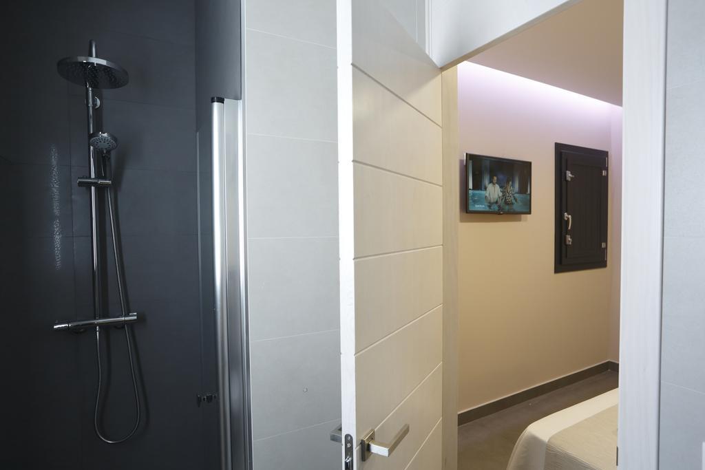 La Pasajera Hostal Boutique Кониль-де-ла-Фронтера Экстерьер фото